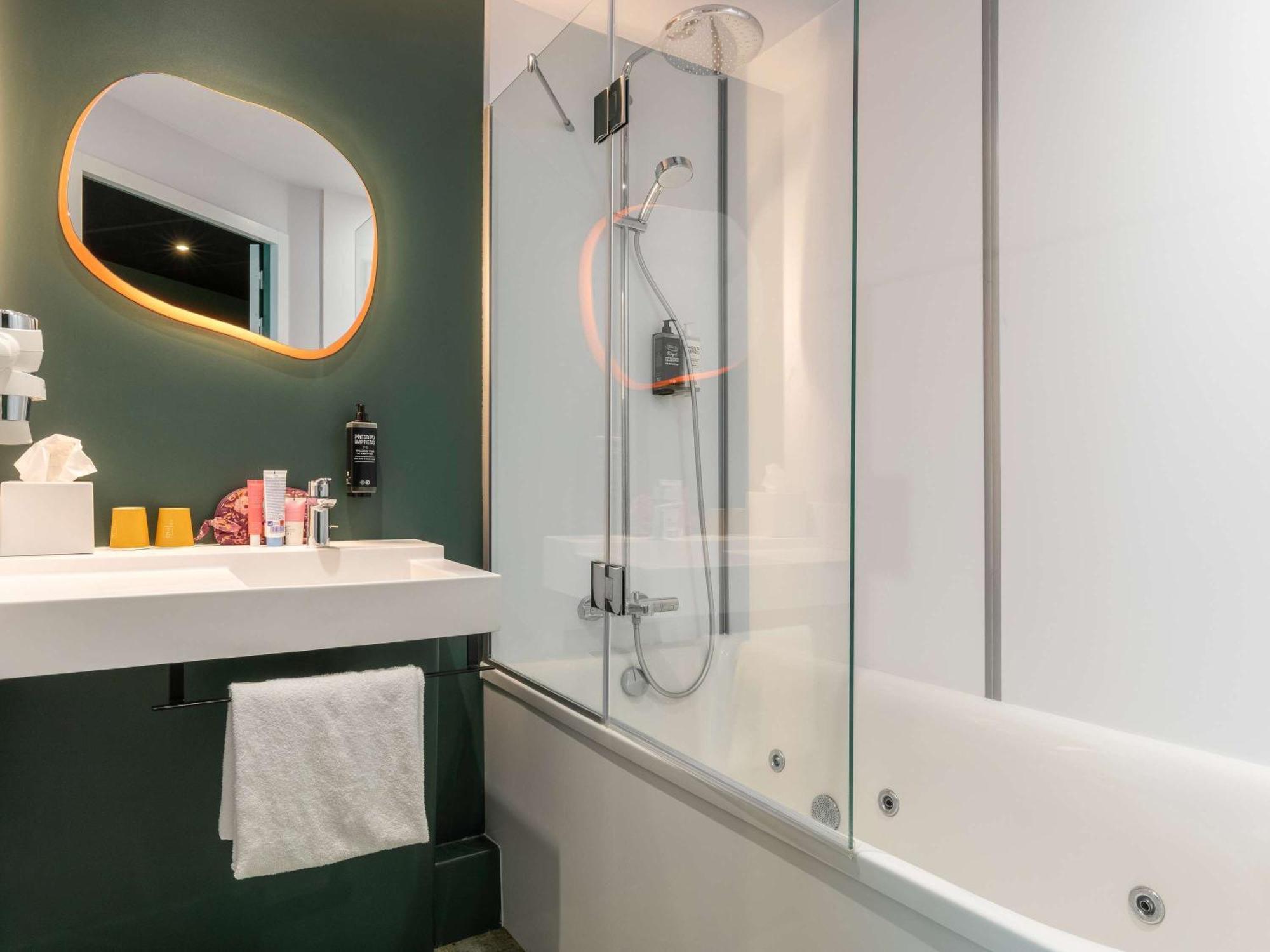 Ibis Styles Bezons Paris La Defense 호텔 외부 사진